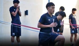 ทีมชาติไทย U-23 บินถึงซาอุดี: โปรแกรมฟื้นฟูกายพร้อมลุย! “ภัทรพล” เปิดใจก่อนดวลออสเตรเลีย