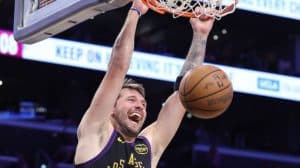 ดอนชิชทาบตำนานจอร์แดน: ชายที่ทำให้ NBA ตะลึงในเดือนมีนาคม