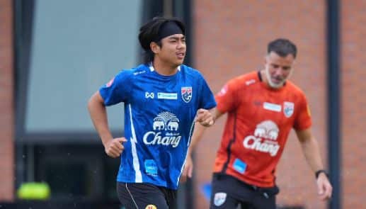 ธีรภัทร ปรือทอง: เด็ก 18 ปีที่กำลังเขียนประวัติศาสตร์ใหม่ให้ฟุตบอลไทยในแดนซามูไร
