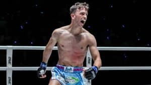 เออร์ไวน์ลั่นขย้ำเสือแบล็ค ดวลเดือดฟลายเวตศึก ONE Fight Night 45 ใครจะได้ไปต่อสู่บัลลังก์โลก