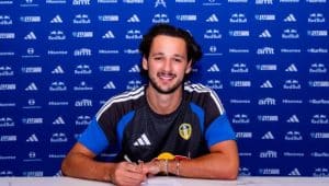 45 ล้านปอนด์กับอนาคตของเอลแลนด์ โรด: เจมส์ แทร็ฟฟอร์ด คือการพนันที่ลีดส์ต้องชนะ